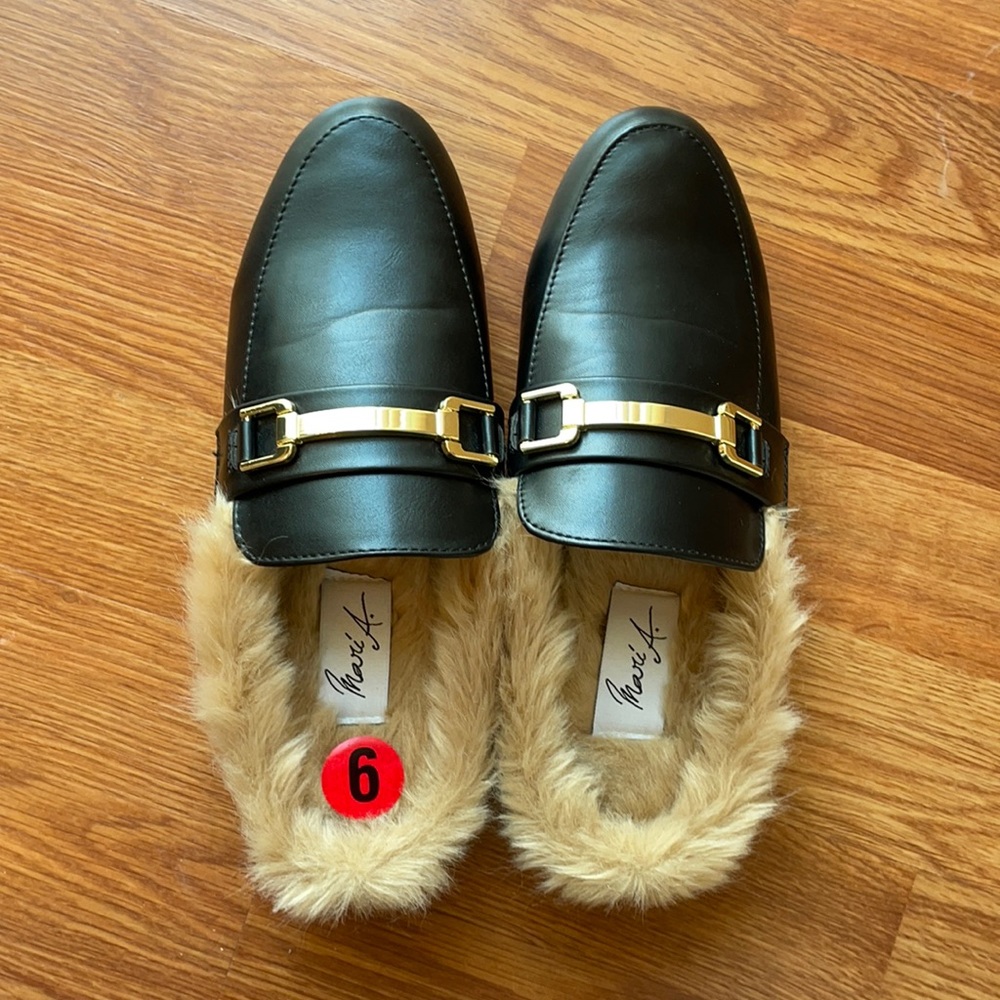 Mari A Loafers - Size 6